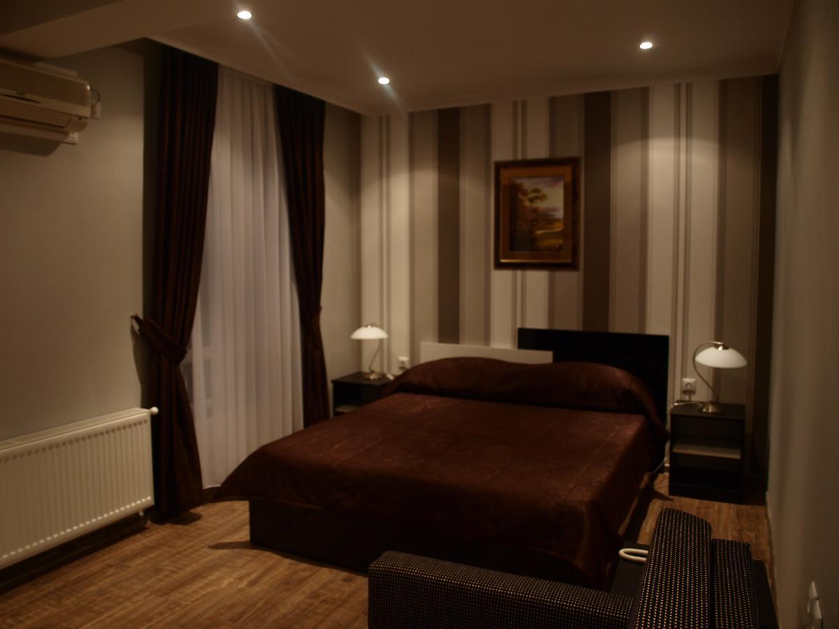 Hotel Mimoza Razgrad Exterior foto