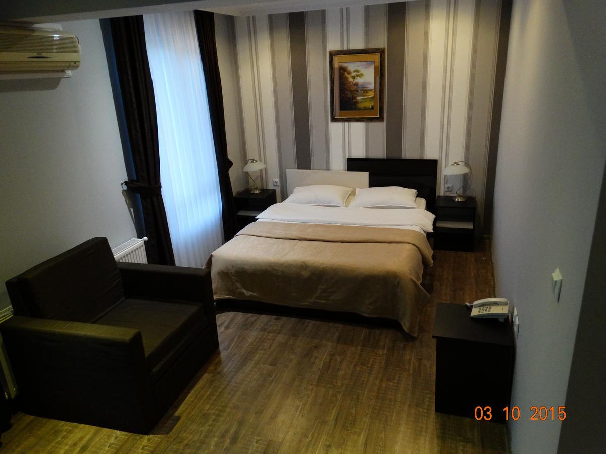 Hotel Mimoza Razgrad Exterior foto